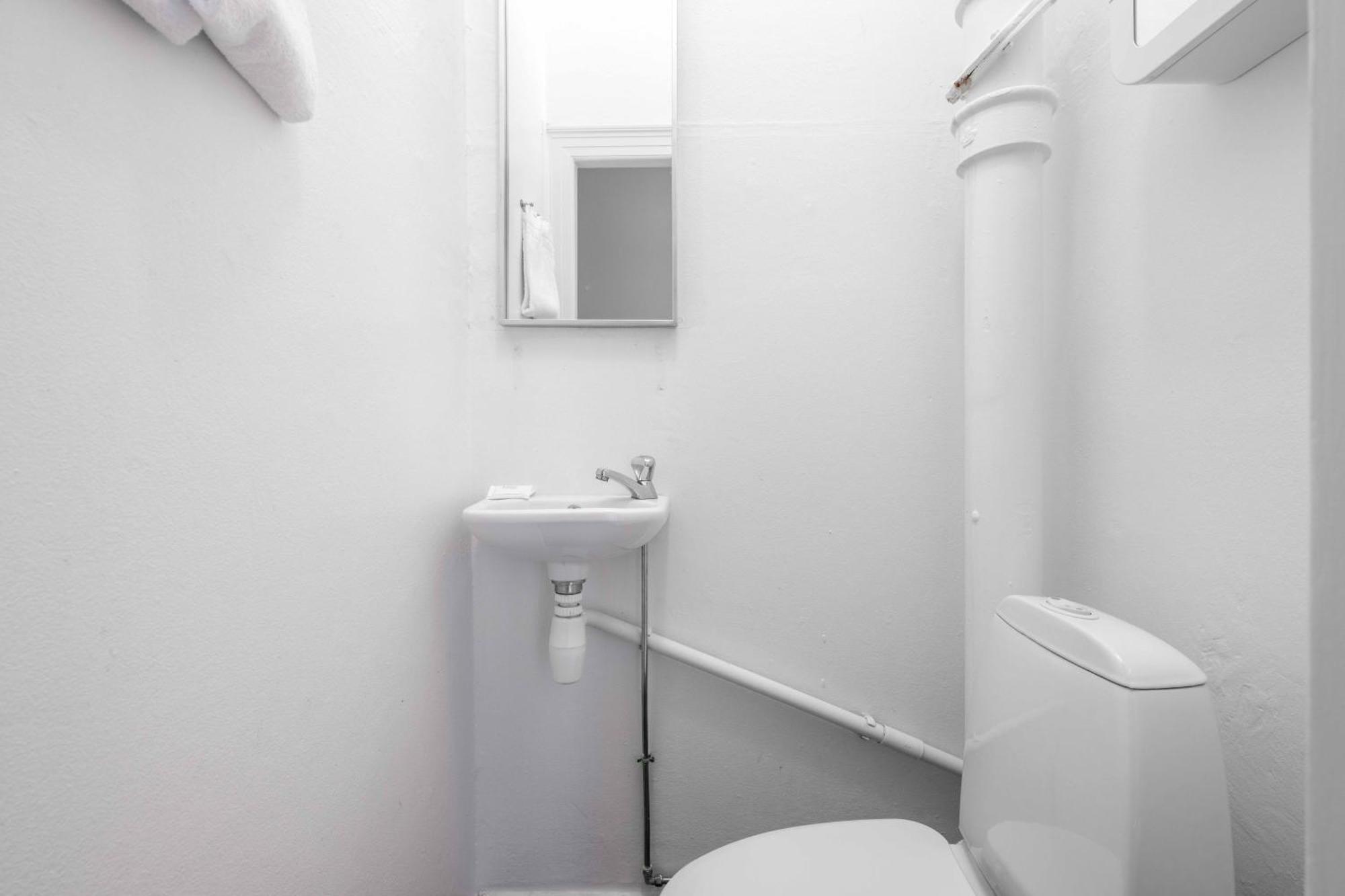 3 Bedroom Flat In Lovely Area * Kopenhagen